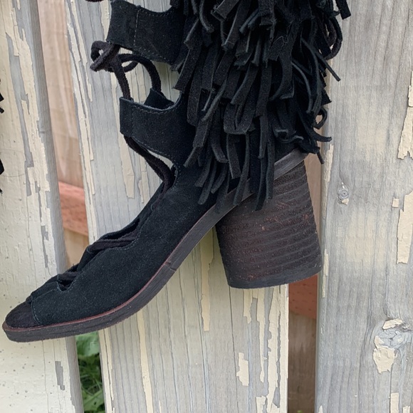 Jeffrey Campbell Secouer Fringe Boot Sandal - Picture 5 of 16